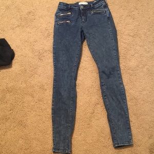 Bullhead Denim Co. Skinny Jeans